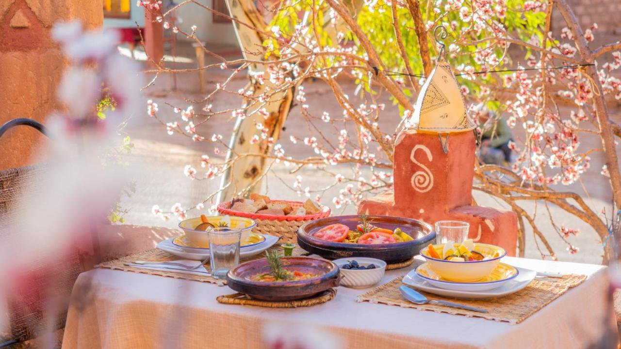 Riad Kasbah Des Roches Akhendachou n'Ait Ouffi Екстер'єр фото