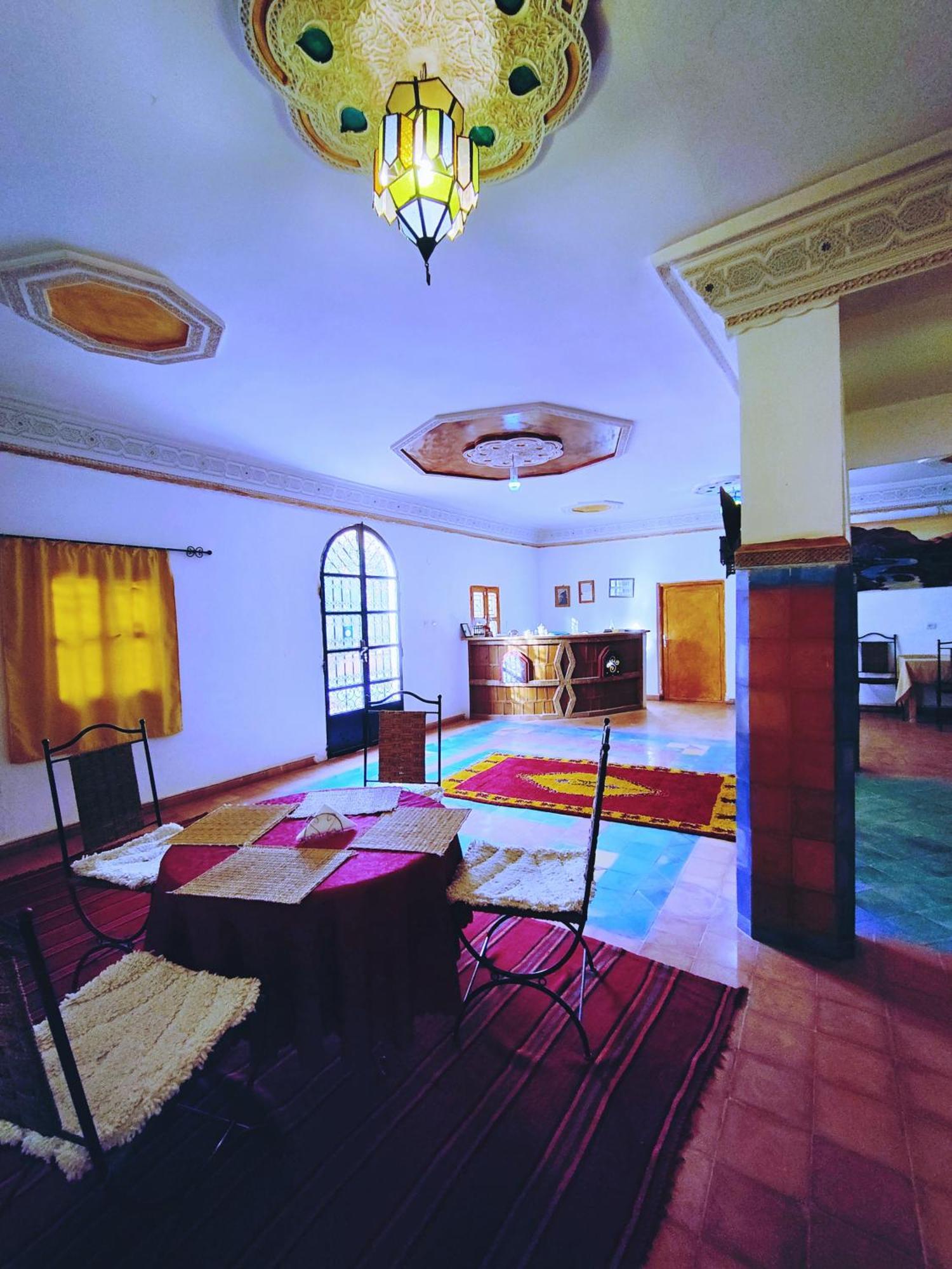 Riad Kasbah Des Roches Akhendachou n'Ait Ouffi Екстер'єр фото