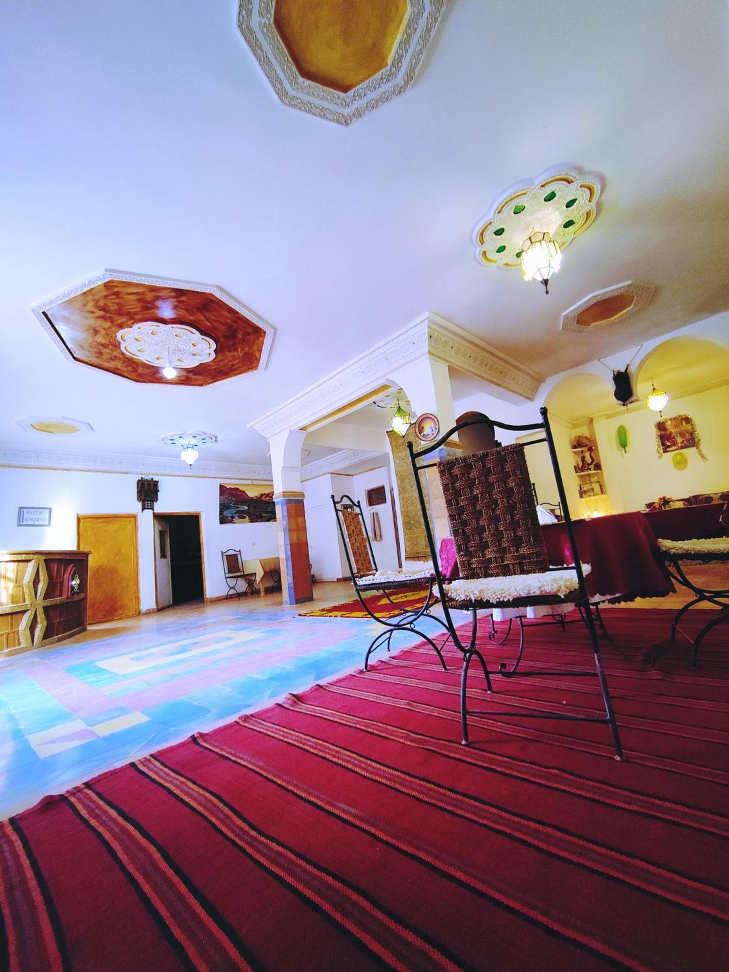Riad Kasbah Des Roches Akhendachou n'Ait Ouffi Екстер'єр фото